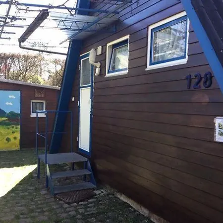 Ferienhaus-rosensteig-128-im-feriendorf-eichwald