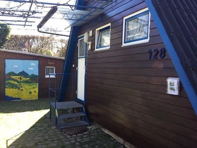 Ferienhaus-rosensteig-128-im-feriendorf-eichwald