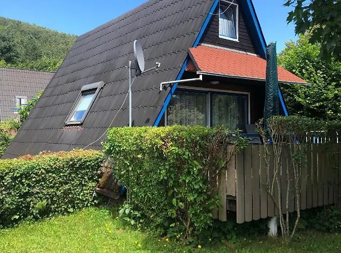 Ferienhaus-rosensteig-128-im-feriendorf-eichwald * Gossersweiler-Stein