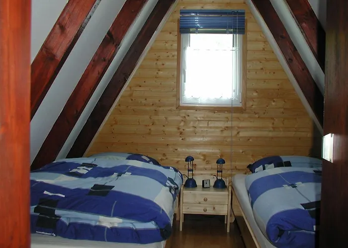 Ferienhaus-rosensteig-128-im-feriendorf-eichwald 펜션 *